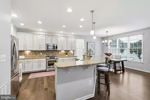 25172 Riding Center Dr, Chantilly, VA 20152 - Photo 9