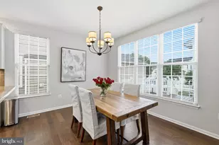 25172 Riding Center Dr, Chantilly, VA 20152 - Photo 17