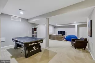 25172 Riding Center Dr, Chantilly, VA 20152 - Photo 29