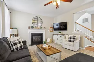 42940 Spyder Pl, Chantilly, VA 20152 - Photo 9