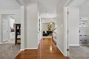 42940 Spyder Pl, Chantilly, VA 20152 - Photo 3