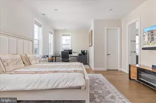 22127 Headwater Terr, Ashburn, VA 20148 - Photo 15