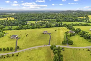 35443 Glencoe Ct, Round Hill, VA 20141 - Photo 3