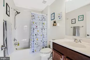 42526 Oxford Forest Cir, Chantilly, VA 20152 - Photo 21