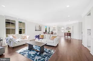 42526 Oxford Forest Cir, Chantilly, VA 20152 - Photo 7