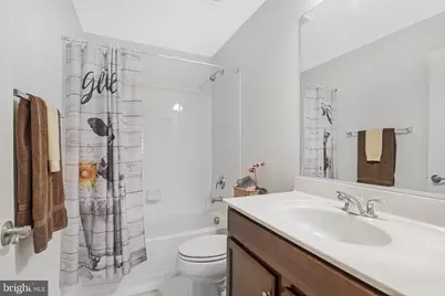42526 Oxford Forest Circle, Chantilly, VA 20152 - Photo 27