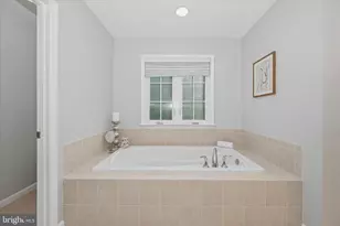 42631 Explorer Dr, Brambleton, VA 20148 - Photo 37