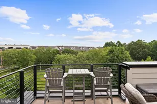 22901 Ember Brook Circle, Brambleton, VA 20148 - Photo 55