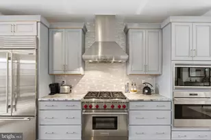 22901 Ember Brook Circle, Brambleton, VA 20148 - Photo 25