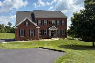 38474 Titnore Ct, Hamilton, VA 20158 - Photo 1