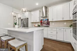 19847 Silvery Blue Terrace, Ashburn, VA 20147 - Photo 5