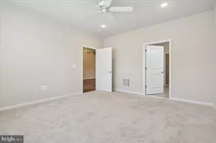 19847 Silvery Blue Terrace, Ashburn, VA 20147 - Photo 15