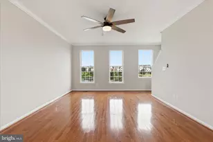 25327 Eldridge Terrace, Chantilly, VA 20152 - Photo 13