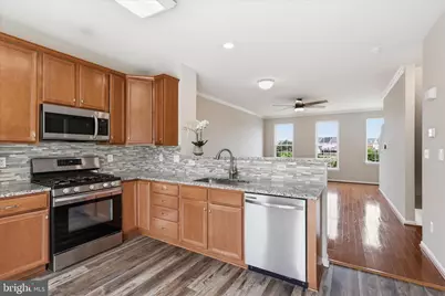 25327 Eldridge Terrace, Chantilly, VA 20152 - Photo 21