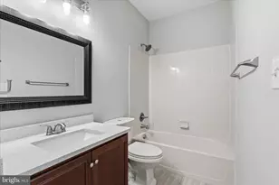 25327 Eldridge Terrace, Chantilly, VA 20152 - Photo 11