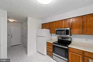 10 Fenton Wood Dr, Sterling, VA 20165 - Photo 11