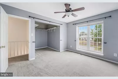 98 Saint Charles Square, Sterling, VA 20164 - Photo 23