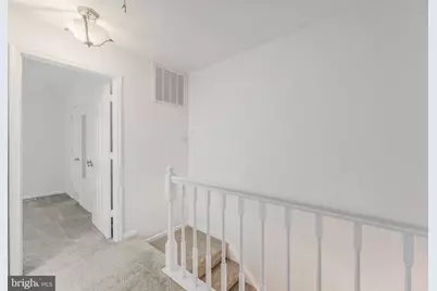 98 Saint Charles Square, Sterling, VA 20164 - Photo 17