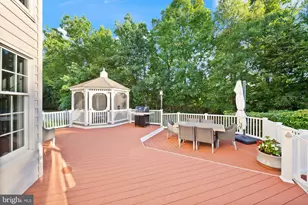 20247 Kiawah Island Dr, Ashburn, VA 20147 - Photo 19