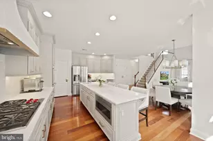 20247 Kiawah Island Dr, Ashburn, VA 20147 - Photo 17