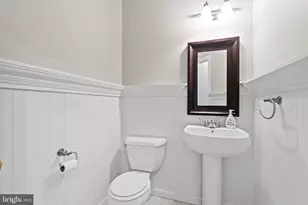 1208 NE Cambria Terrace NE, Leesburg, VA 20176 - Photo 17