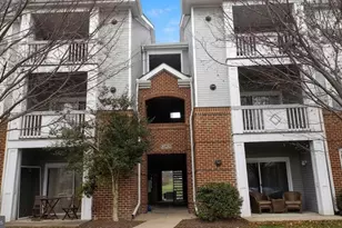 20283 Beechwood Terrace, Ashburn, VA 20147 - Photo 1