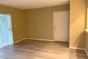 20283 Beechwood Terrace, Ashburn, VA 20147 - Photo 3