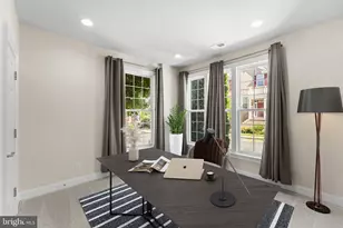 42703 Tunstall Terrace, Ashburn, VA 20147 - Photo 7