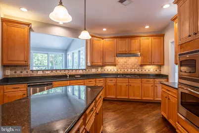 20262 Kiawah Island Drive, Ashburn, VA 20147 - Photo 11
