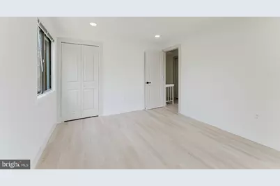 749 Sugarland Run Drive, Sterling, VA 20164 - Photo 27