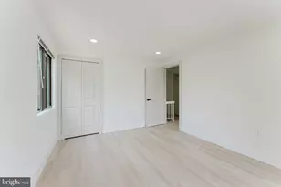 749 Sugarland Run Dr, Sterling, VA 20164 - Photo 27