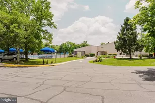 749 Sugarland Run Dr, Sterling, VA 20164 - Photo 37