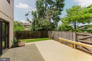 749 Sugarland Run Dr, Sterling, VA 20164 - Photo 33