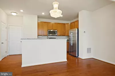 43487 Town Gate Square, Chantilly, VA 20152 - Photo 11
