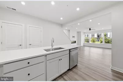 43732 Transit Square, Ashburn, VA 20147 - Photo 11