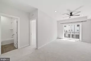 43732 Transit Sq, Ashburn, VA 20147 - Photo 25