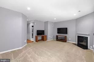 42449 Patrick Wayne Square, Broadlands, VA 20148 - Photo 25