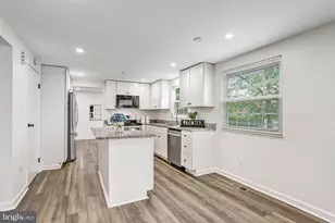 105 Appletree Dr NE, Leesburg, VA 20176 - Photo 19