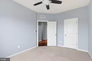 42308 Rockrimmon Ter, Ashburn, VA 20148 - Photo 27
