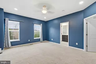 42308 Rockrimmon Ter, Ashburn, VA 20148 - Photo 31