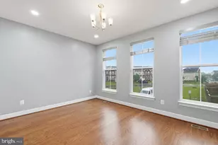 42308 Rockrimmon Ter, Ashburn, VA 20148 - Photo 17