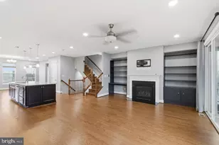 42308 Rockrimmon Ter, Ashburn, VA 20148 - Photo 11