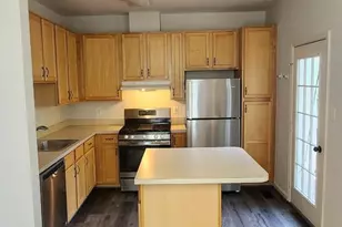 45512 Lakemont Square, Sterling, VA 20165 - Photo 5