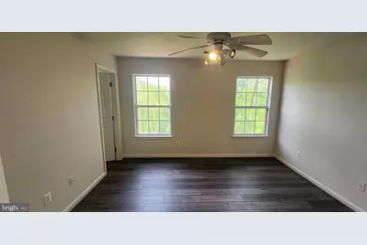 45512 Lakemont Square, Sterling, VA 20165 - Photo 9