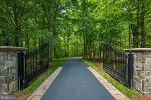 21750 Laurel Wood, Leesburg, VA 20175 - Photo 3