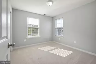 25562 Casale Terrace, Chantilly, VA 20152 - Photo 11