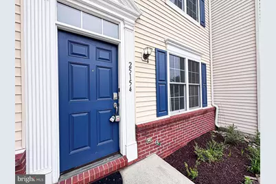 25154 Monteith Terrace, Chantilly, VA 20152 - Photo 3