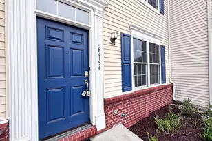 25154 Monteith Terrace, Chantilly, VA 20152 - Photo 3