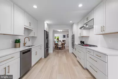215 Andover Court NE, Leesburg, VA 20176 - Photo 5