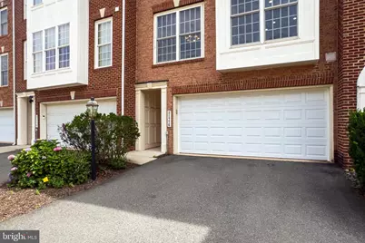 21776 Ladyslipper Square, Ashburn, VA 20147 - Photo 5